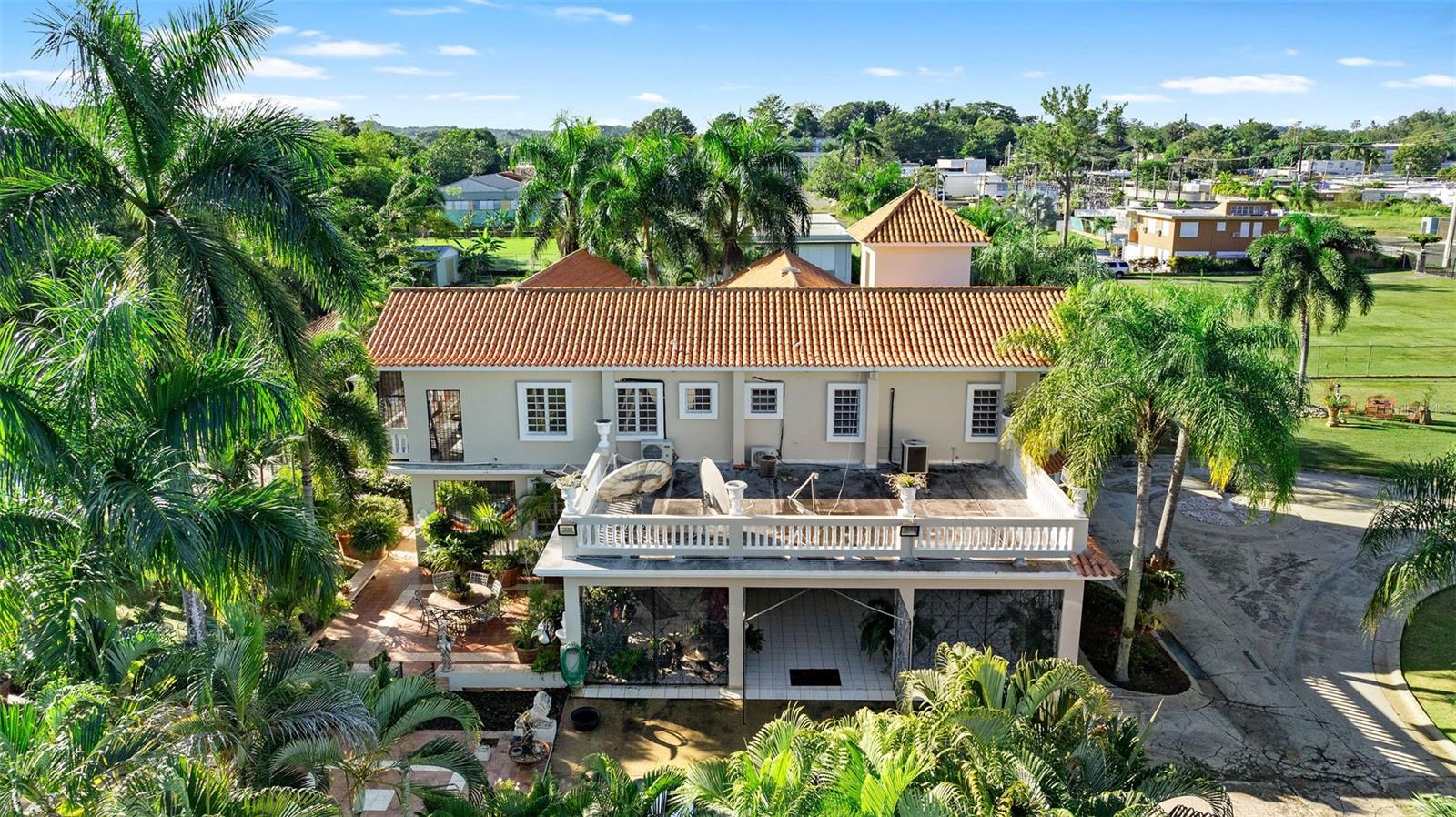5 hab · 8 baños · CABO ROJO — foto 8