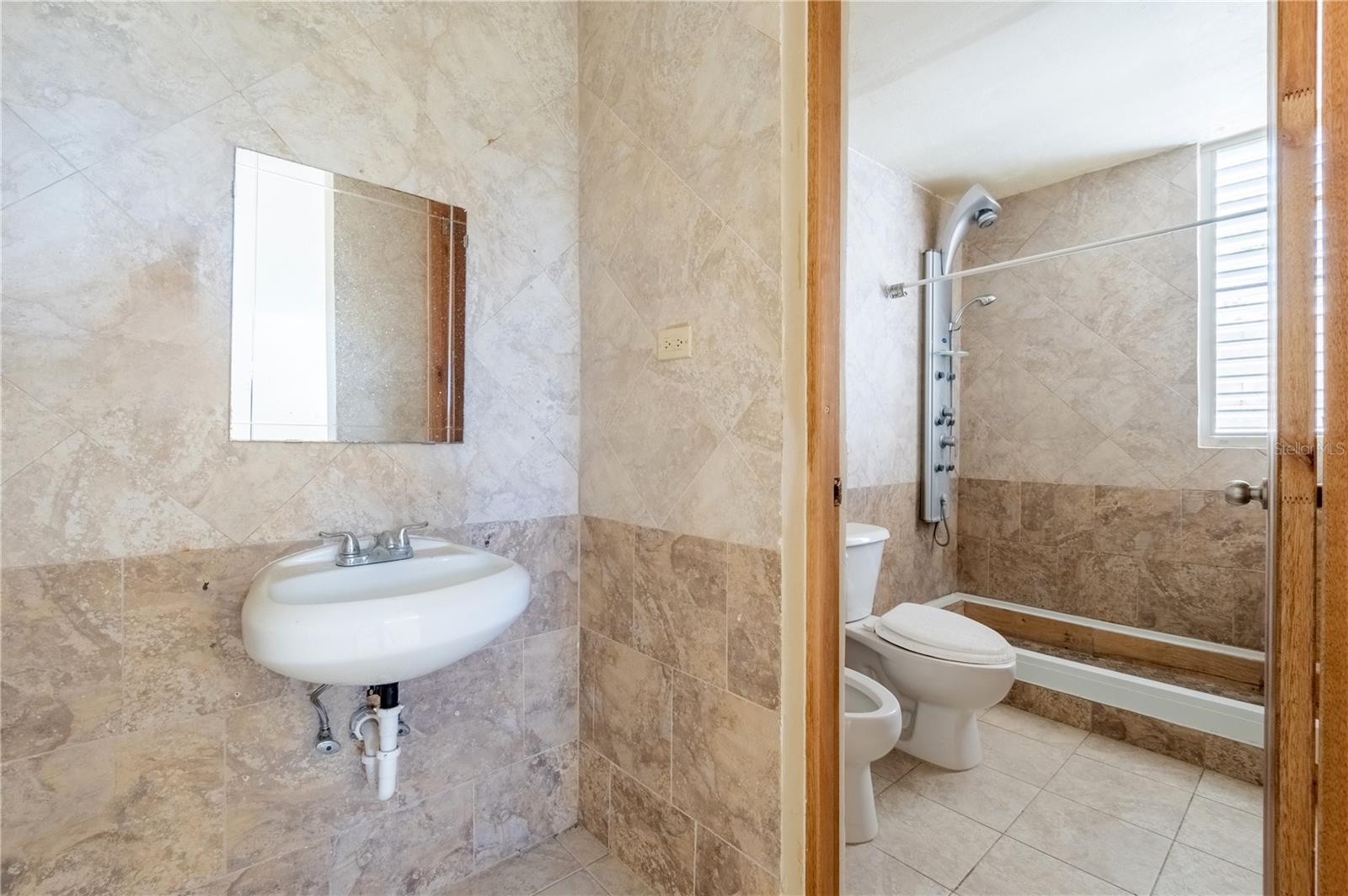 3 hab · 2 baños · CABO ROJO — foto 8