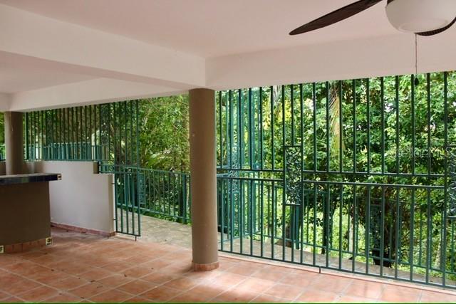 4 hab · 3 baños · LUQUILLO — foto 10
