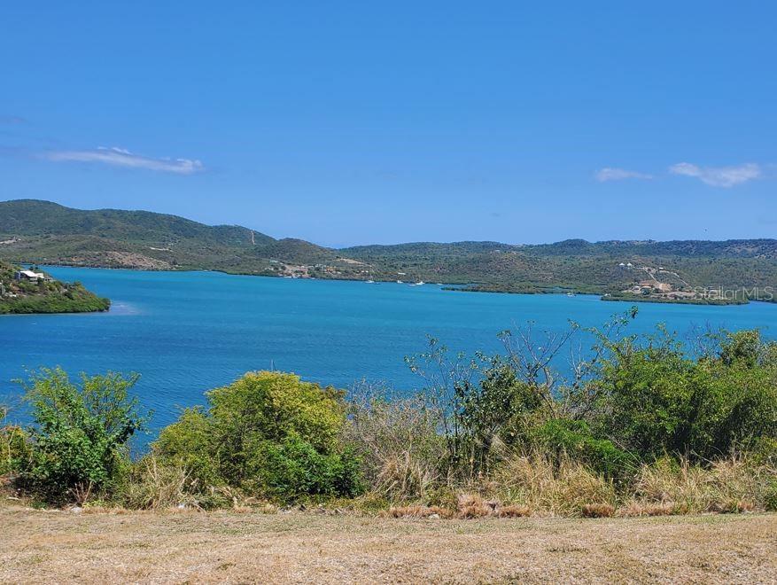 1 hab · 2 baños · CULEBRA