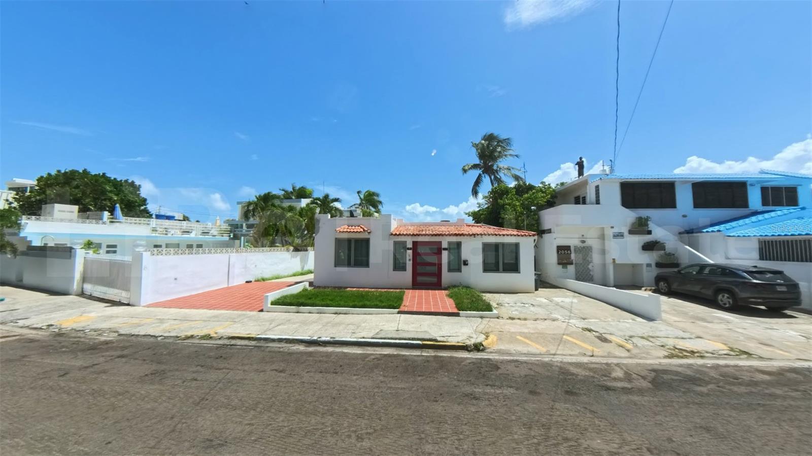 6 hab · 4 baños · SAN JUAN