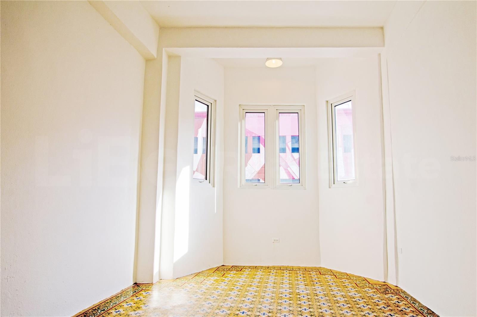 1 hab · 1 baños · SAN JUAN — foto 4