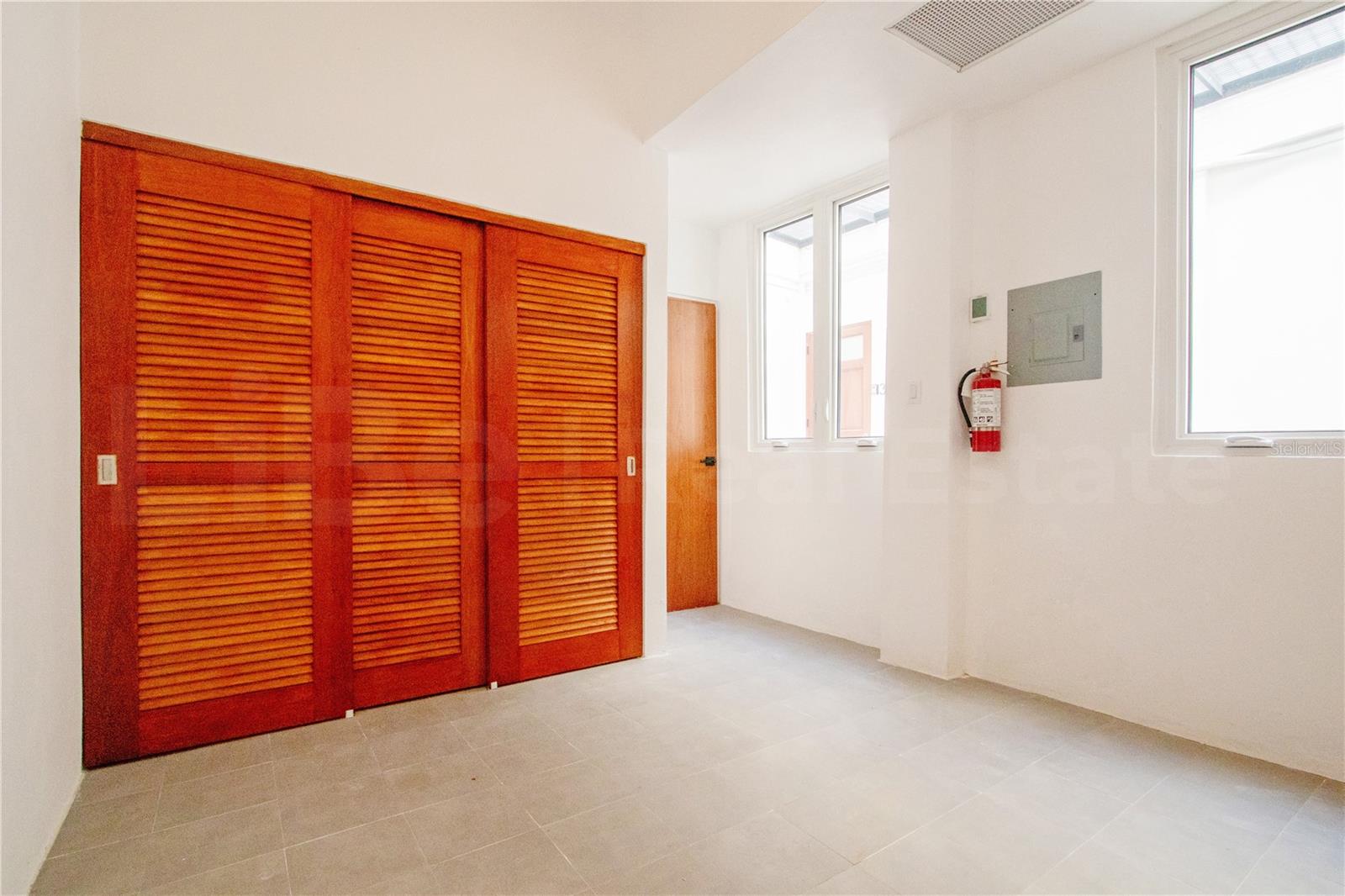 1 hab · 1 baños · SAN JUAN — foto 9