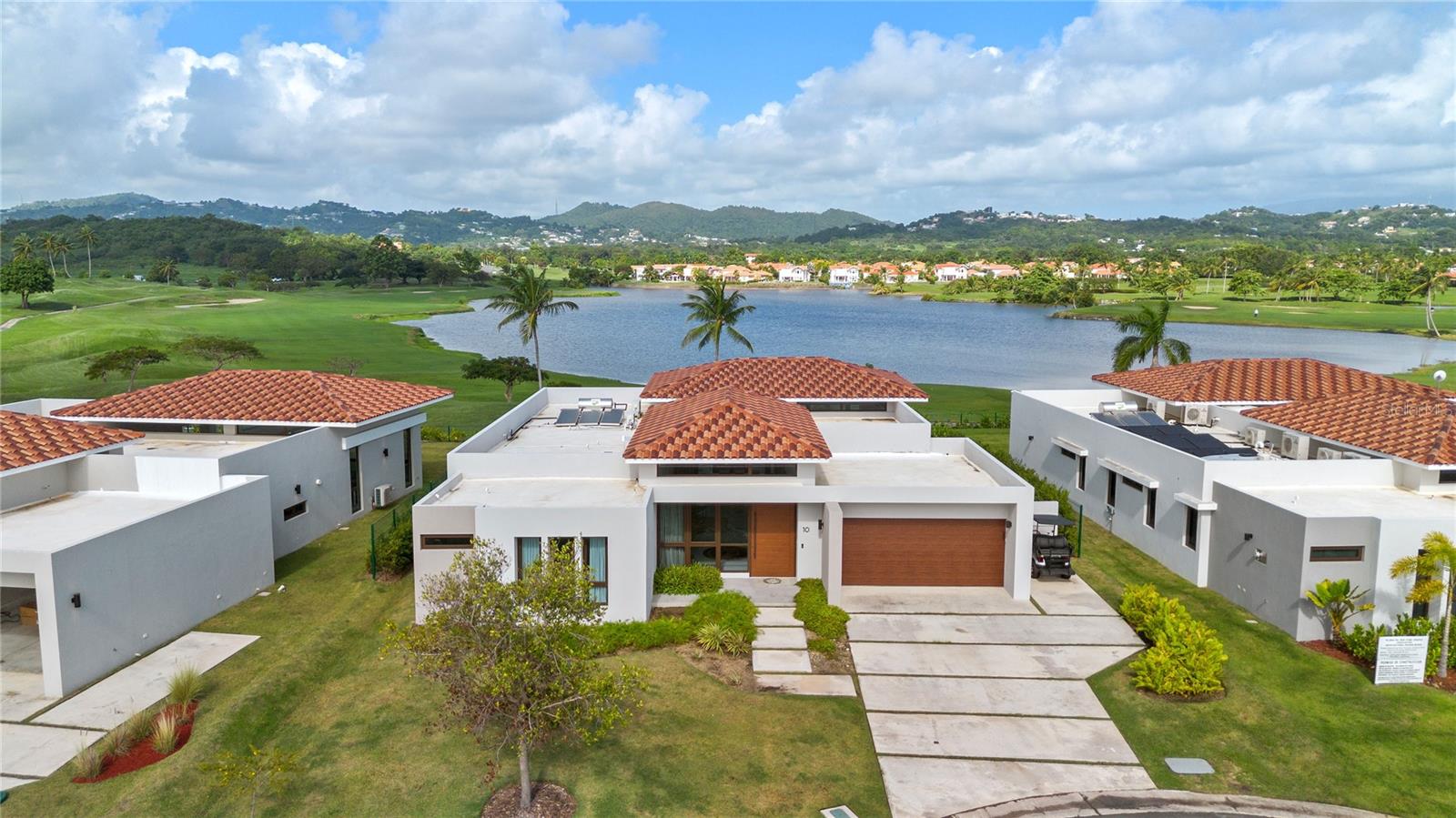 4 hab · 4 baños · HUMACAO — foto 6