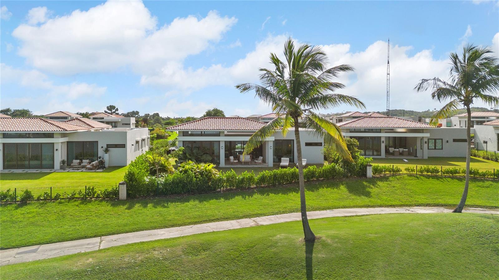 4 hab · 4 baños · HUMACAO — foto 10