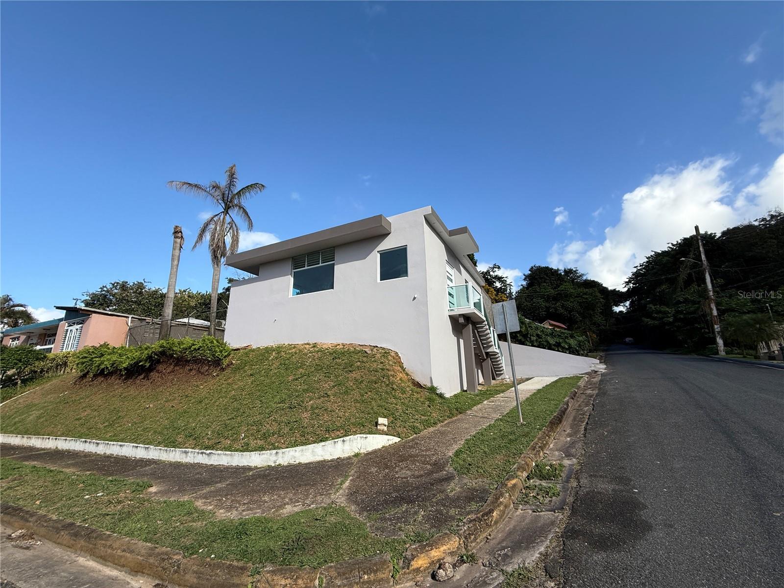 4 hab · 3 baños · SAN JUAN — foto 2