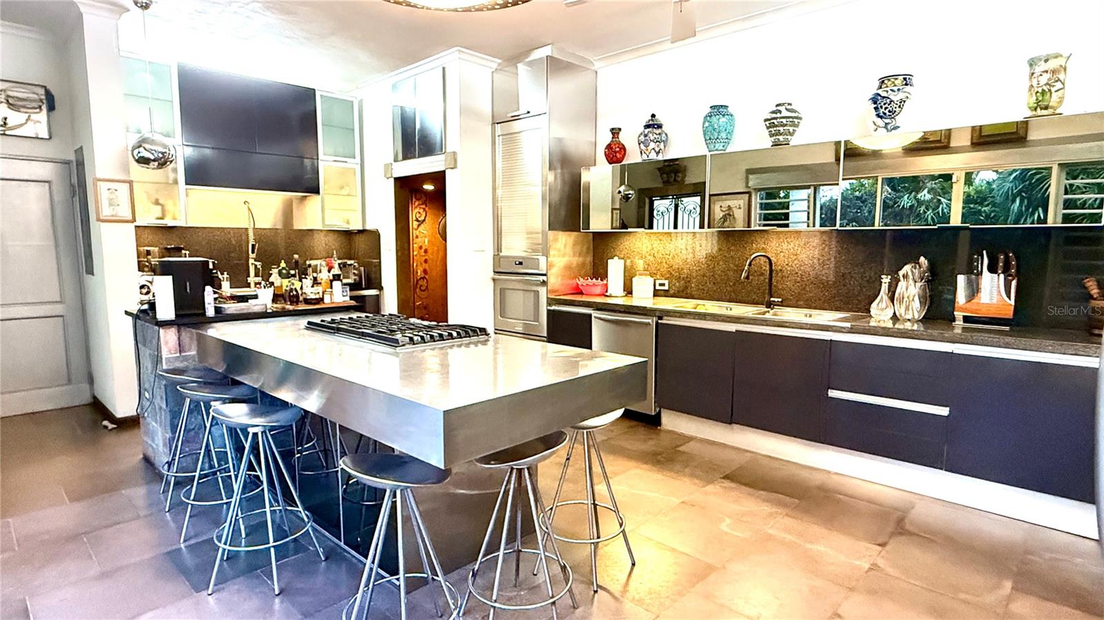4 hab · 5 baños · GUAYNABO — foto 12