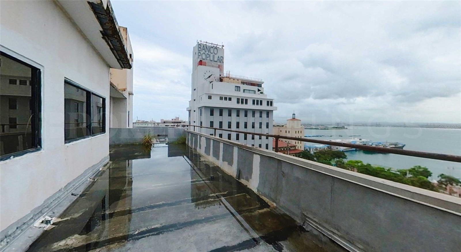 4 baños · SAN JUAN — foto 11