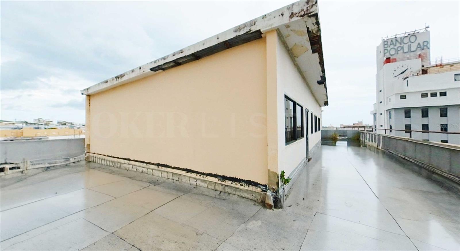 4 baños · SAN JUAN — foto 10