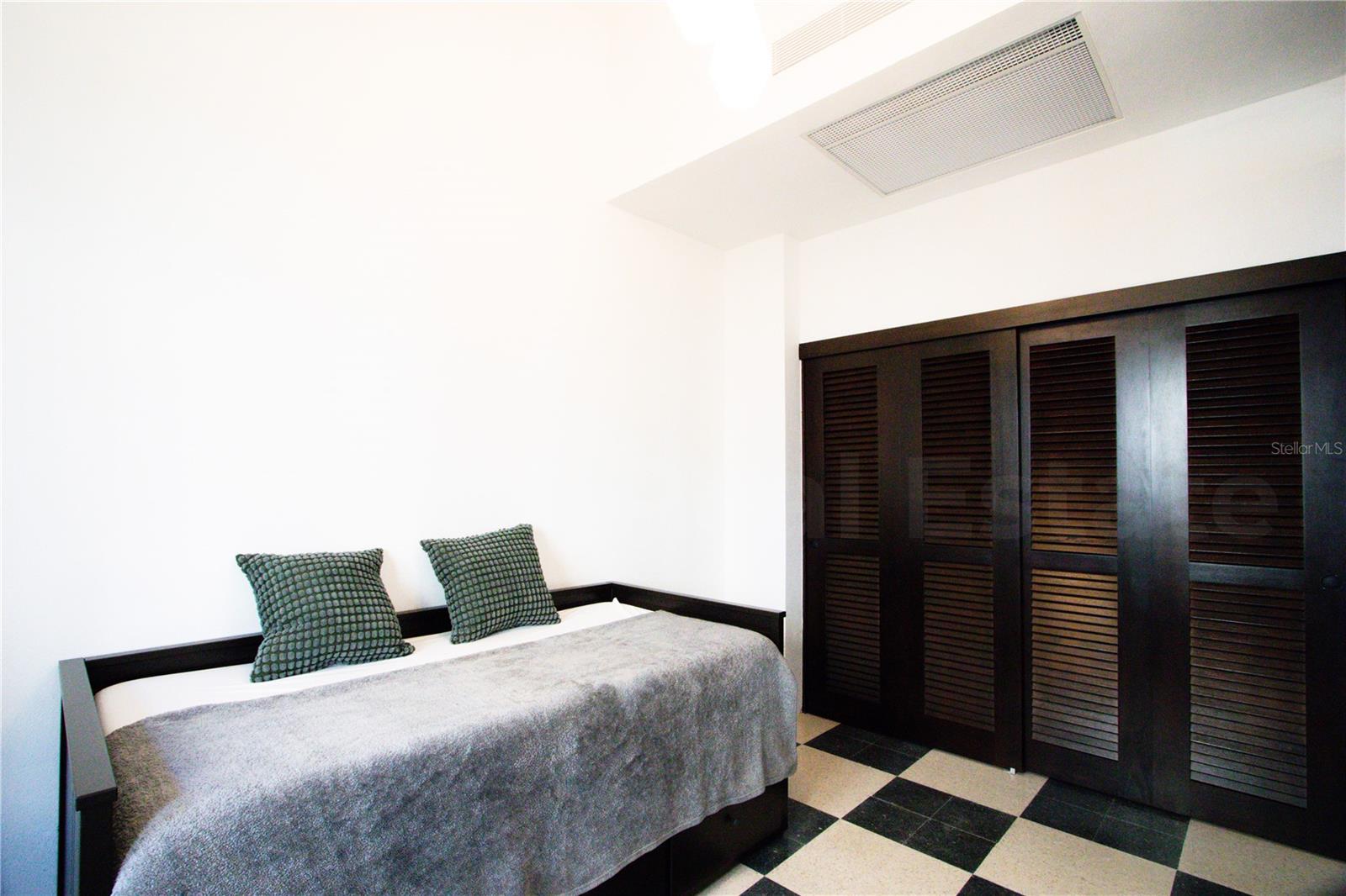2 hab · 2 baños · SAN JUAN — foto 8