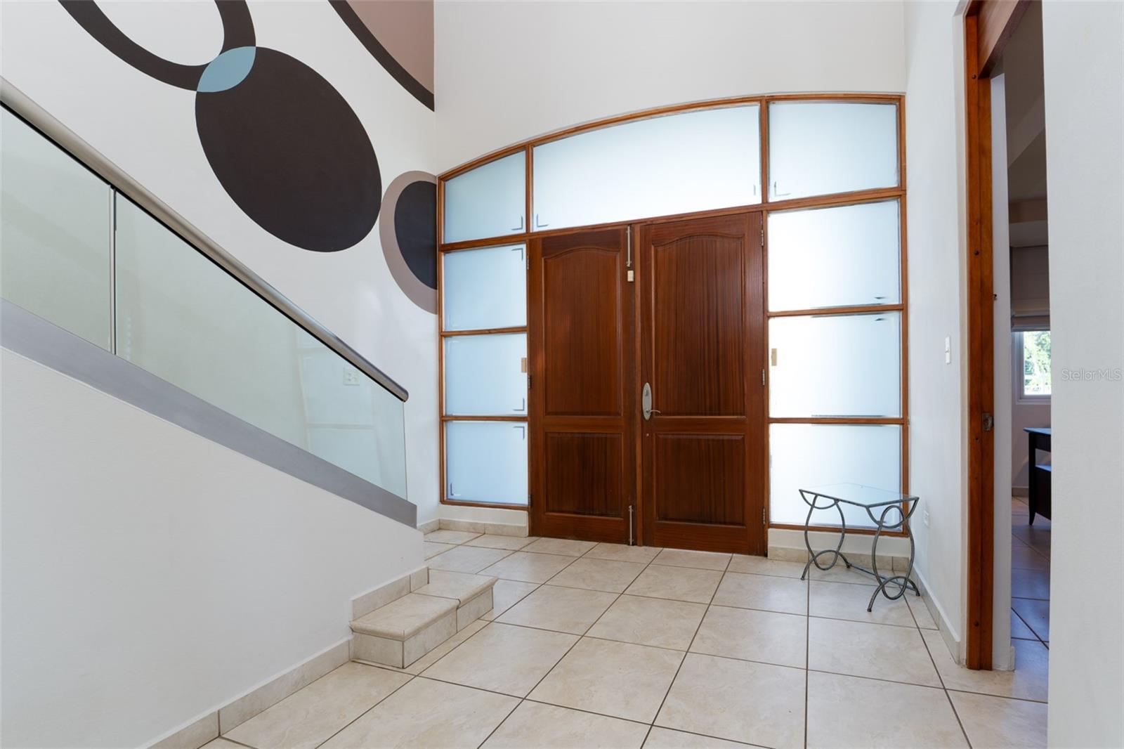 5 hab · 3 baños · DORADO — foto 2