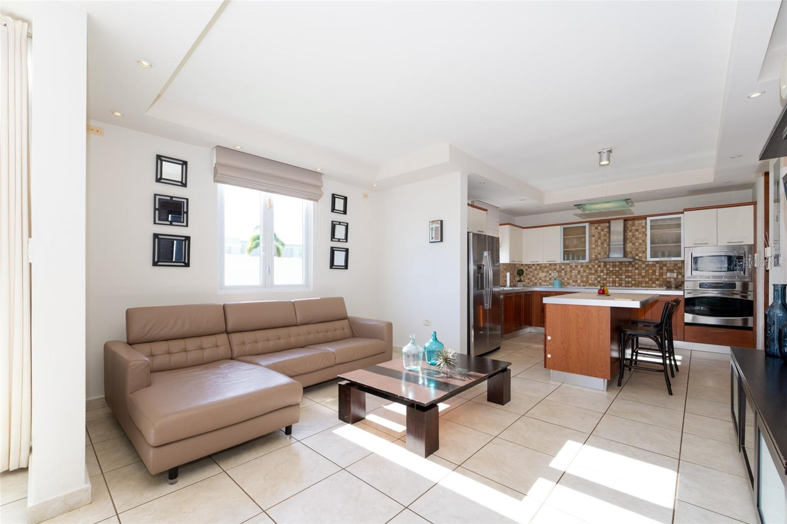 5 hab · 3 baños · DORADO — foto 6