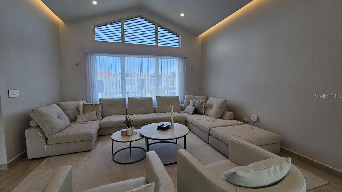 5 hab · 6 baños · DORADO — foto 6