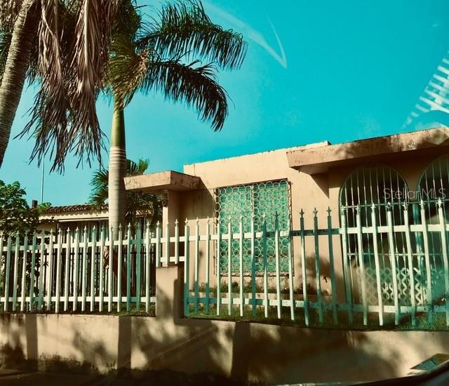 4 hab · 2 baños · BAYAMON — foto 3