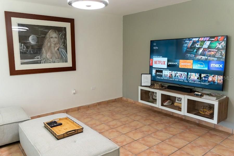 4 hab · 5 baños · DORADO — foto 11