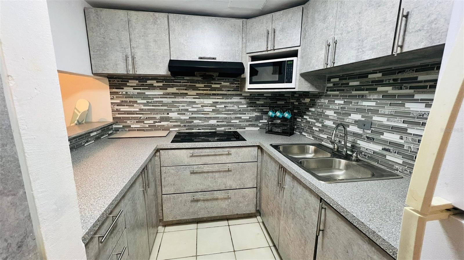 2 hab · 2 baños · HUMACAO — foto 5