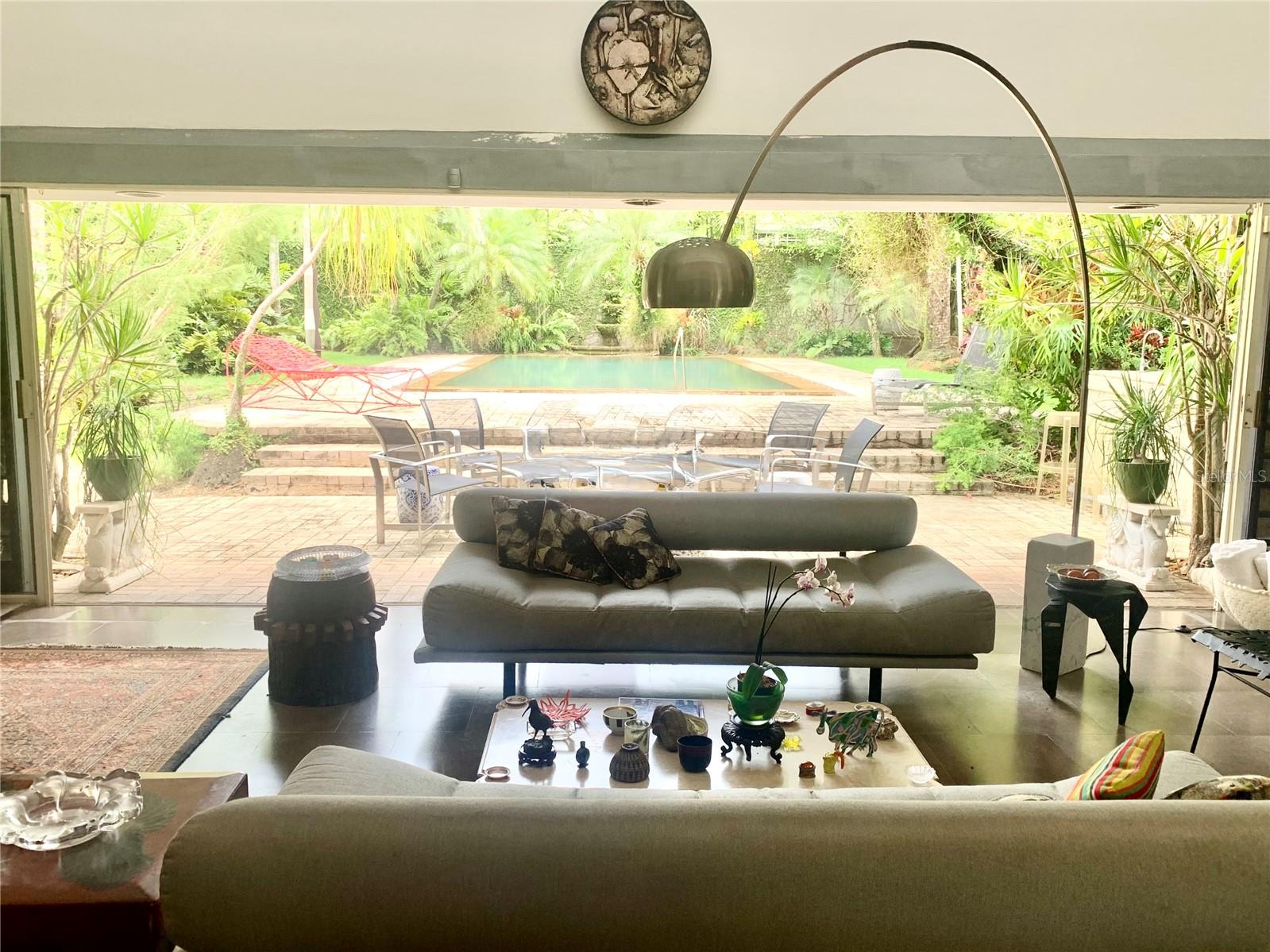 4 hab · 5 baños · GUAYNABO — foto 10