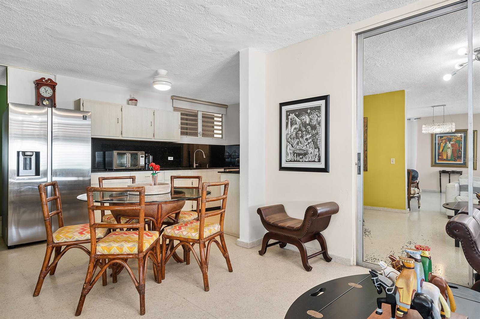 4 hab · 2 baños · GUAYNABO — foto 4