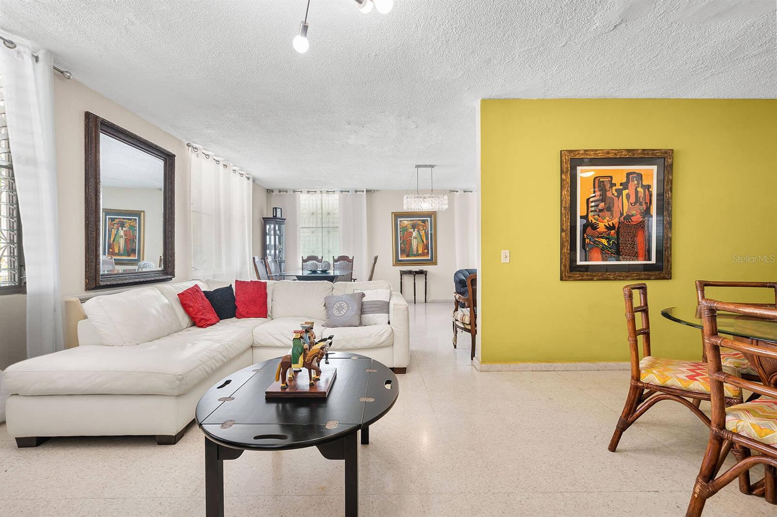 4 hab · 2 baños · GUAYNABO — foto 6