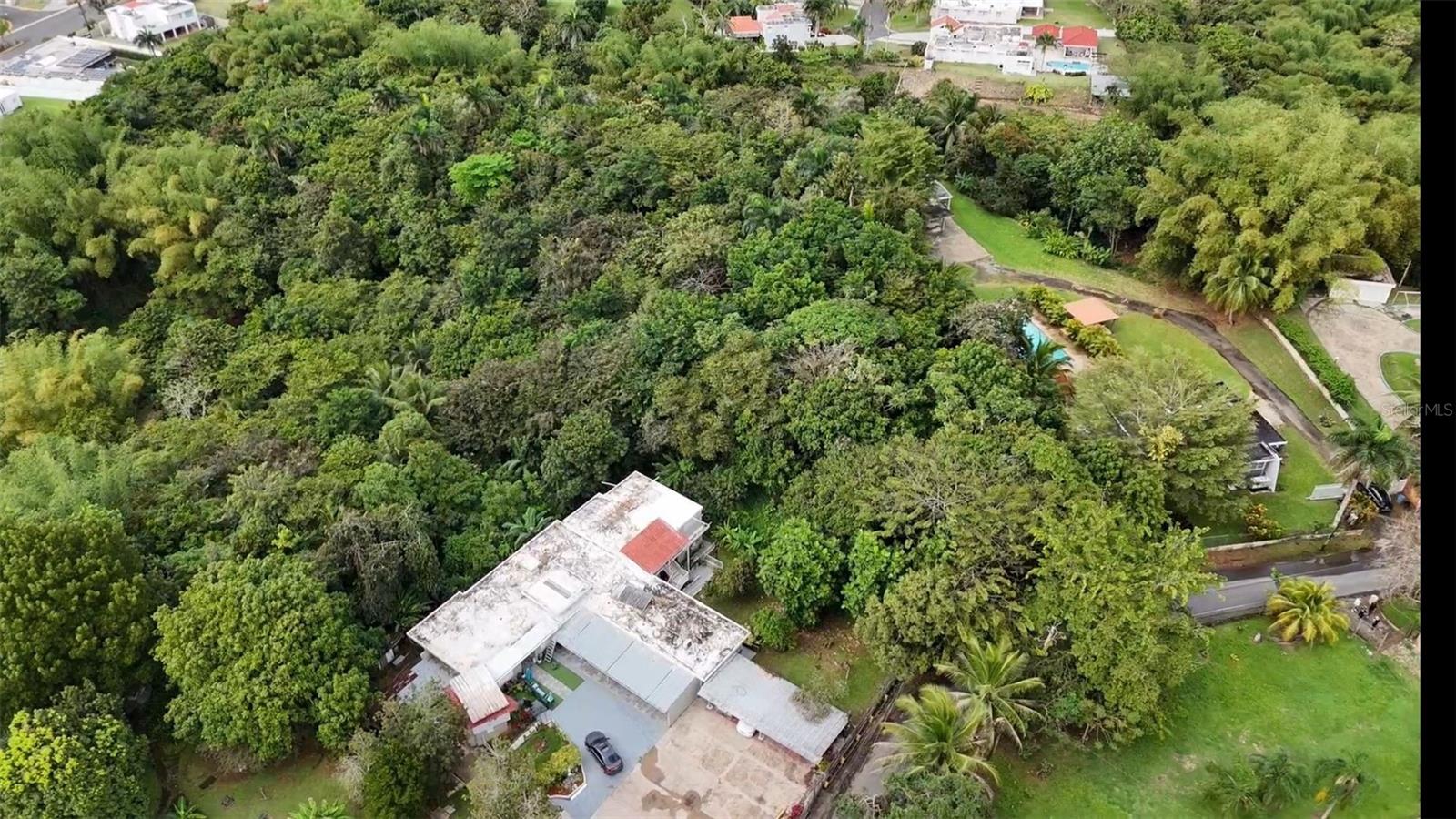 CAGUAS — foto 3