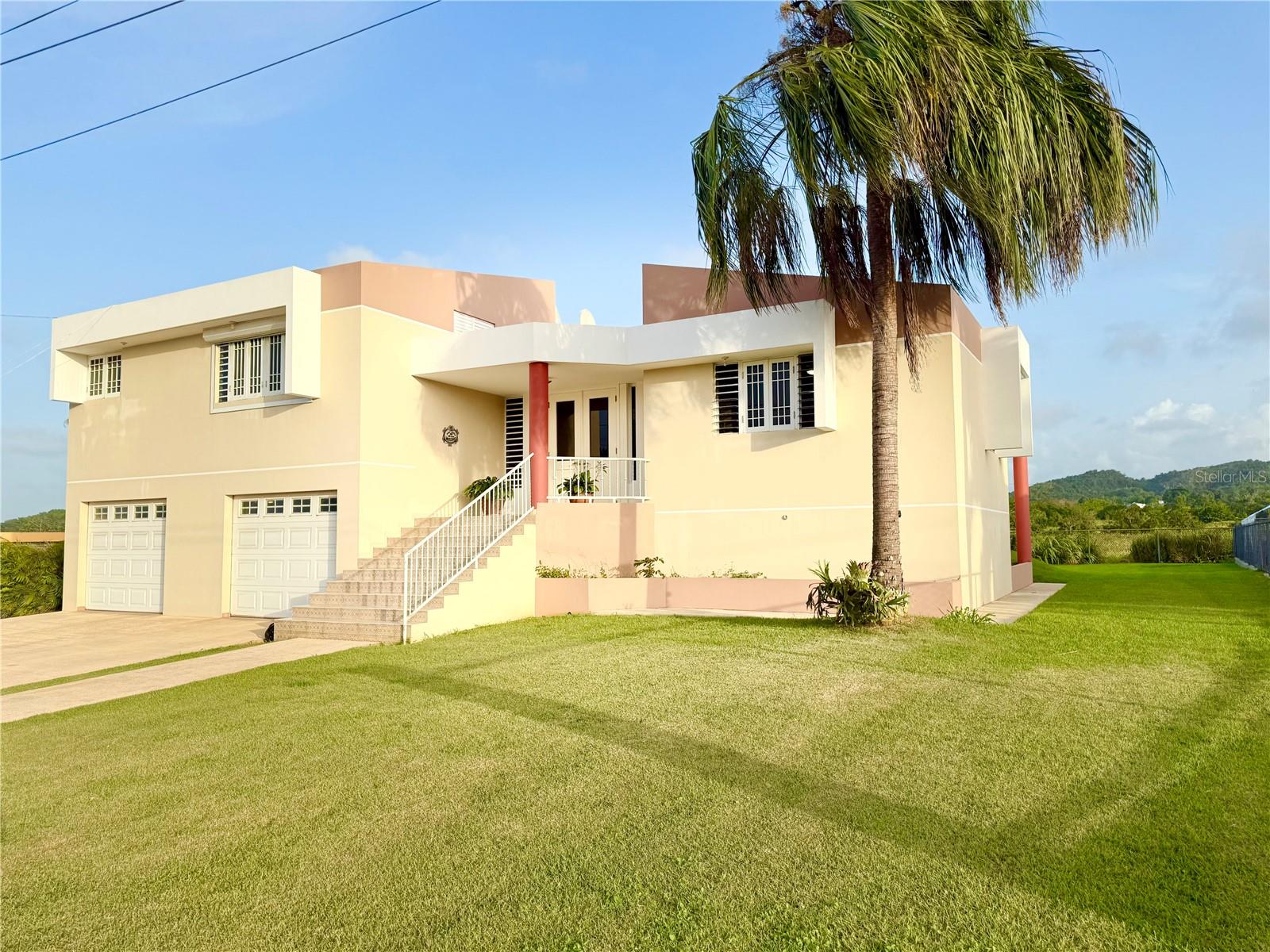 3 hab · 3 baños · QUEBRADILLAS
