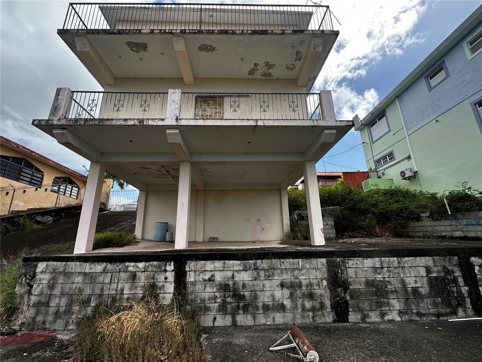 4 hab · 2 baños · COAMO — foto 2