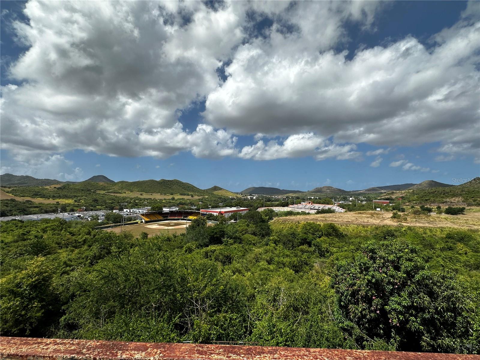 4 hab · 2 baños · COAMO — foto 9