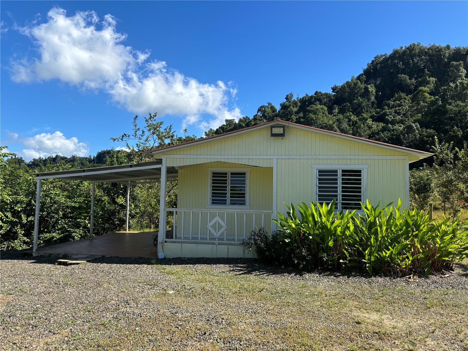 2 hab · 1 baños · CIALES