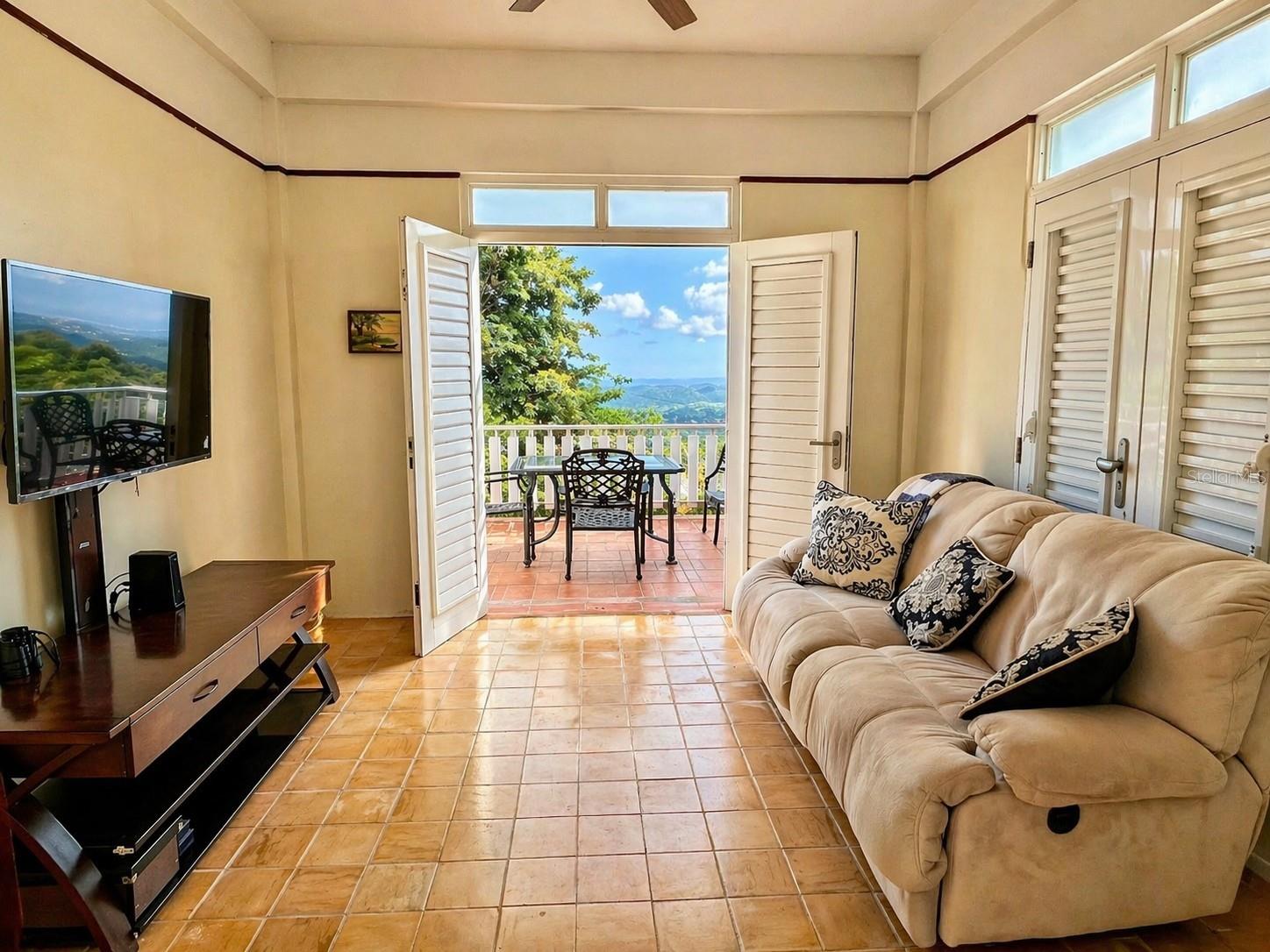 7 hab · 3 baños · COROZAL — foto 9