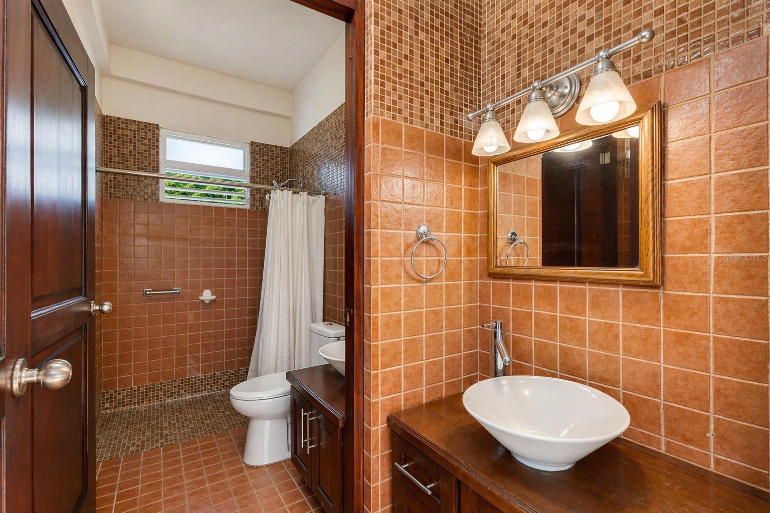 7 hab · 3 baños · COROZAL — foto 10