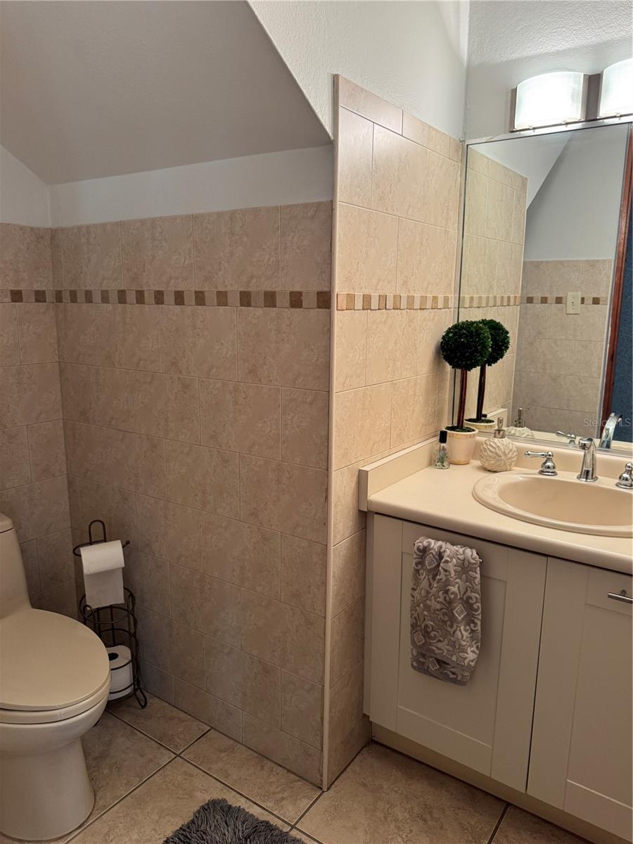 5 hab · 4 baños · DORADO — foto 9