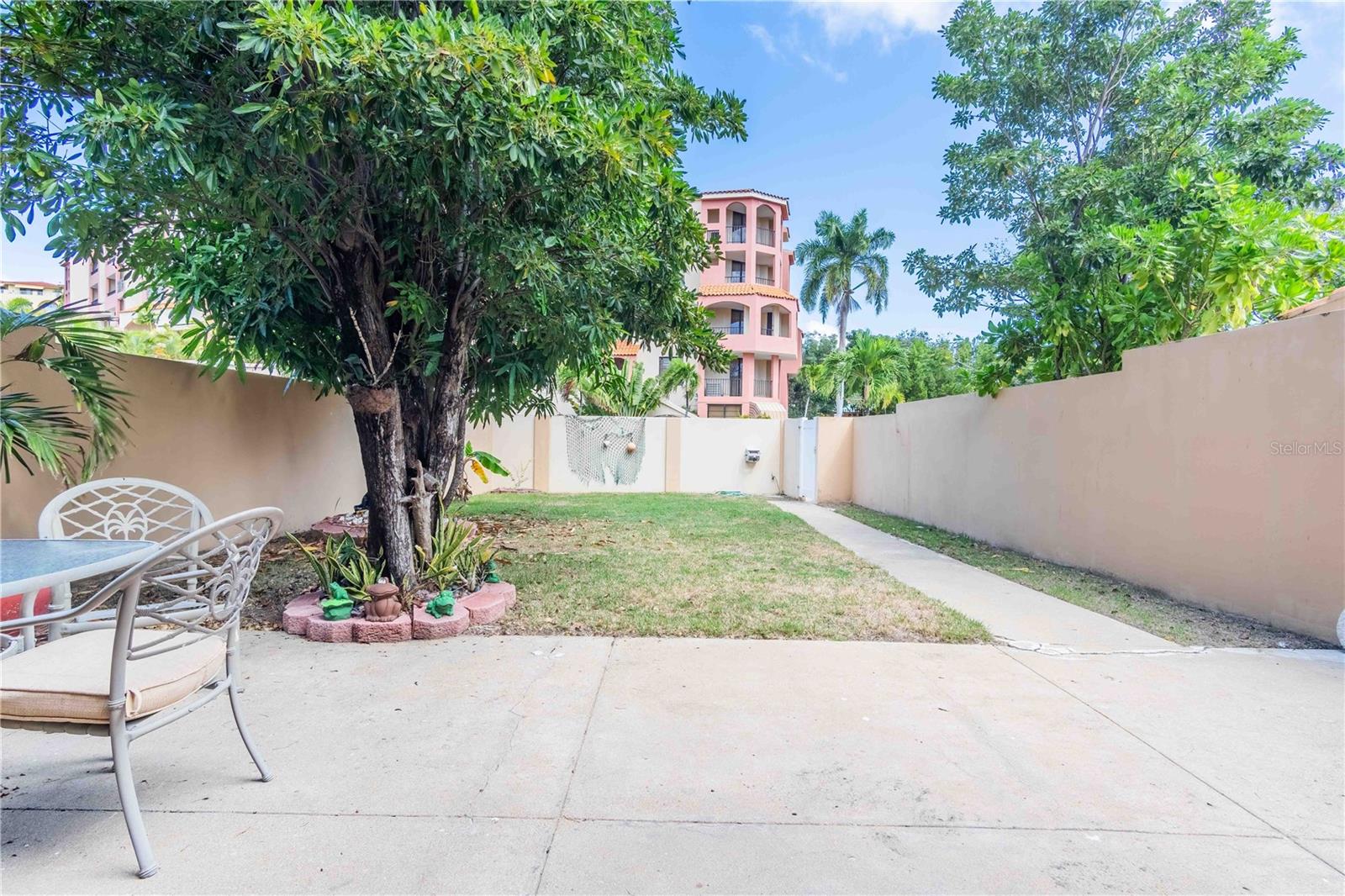 2 hab · 2 baños · HUMACAO — foto 11