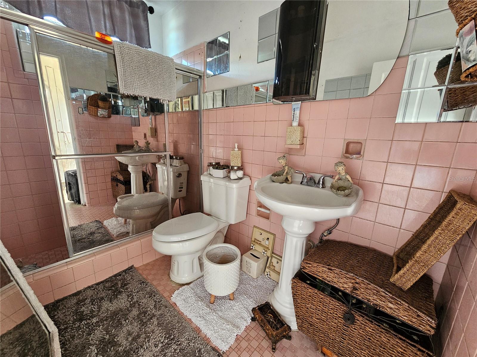 6 hab · 2 baños · ARECIBO — foto 11