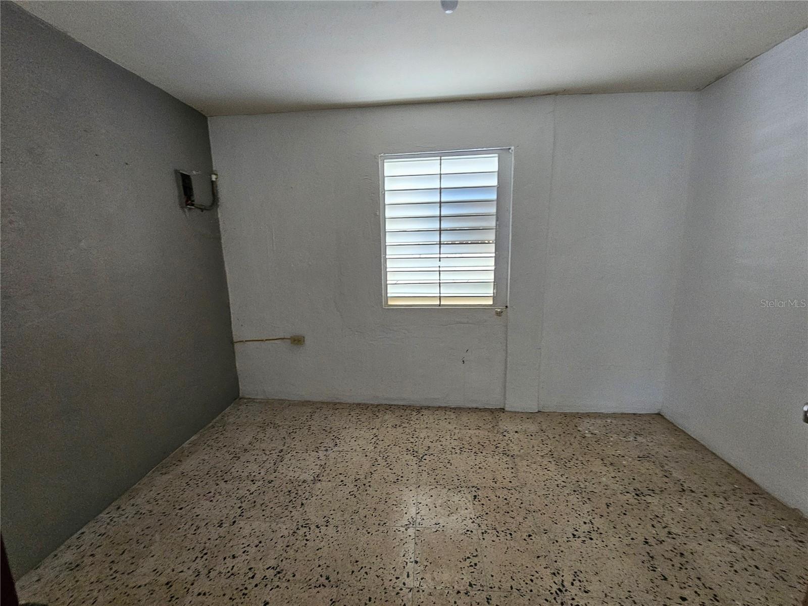 6 hab · 2 baños · ARECIBO — foto 6