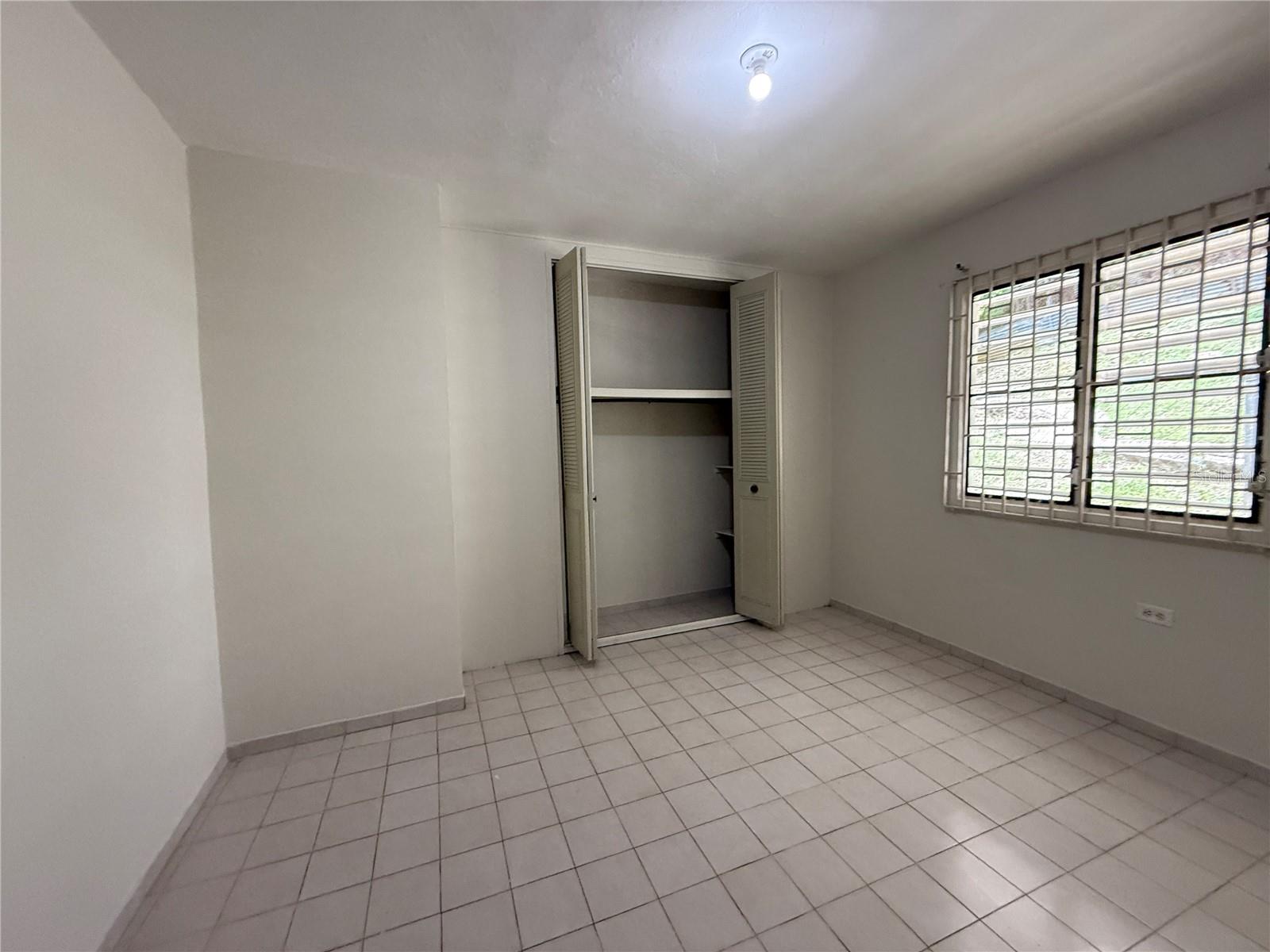 3 hab · 1 baños · SAN SEBASTIAN — foto 11