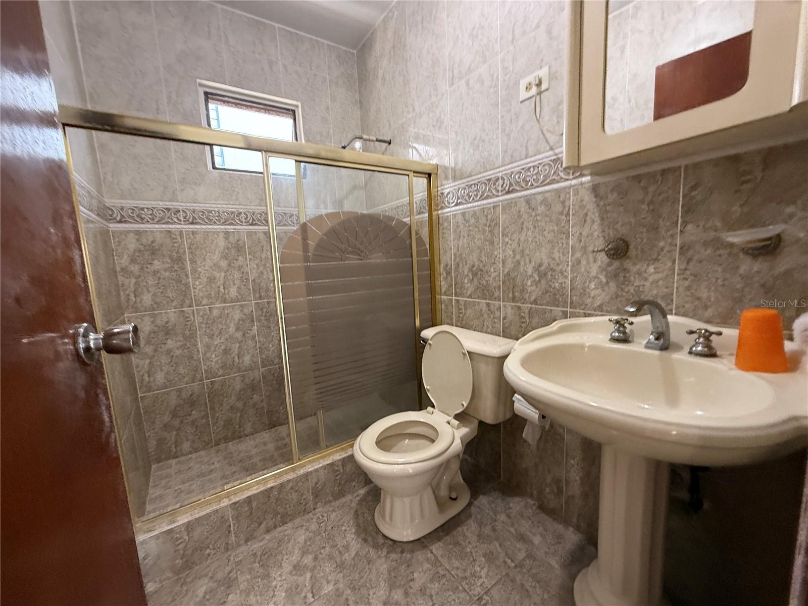 3 hab · 1 baños · SAN SEBASTIAN — foto 9