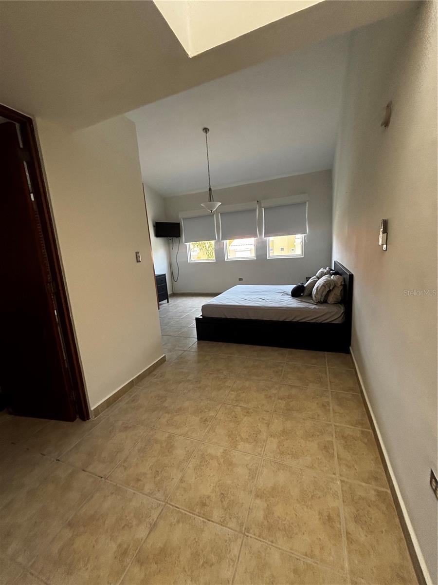 3 hab · 3 baños · HUMACAO — foto 12
