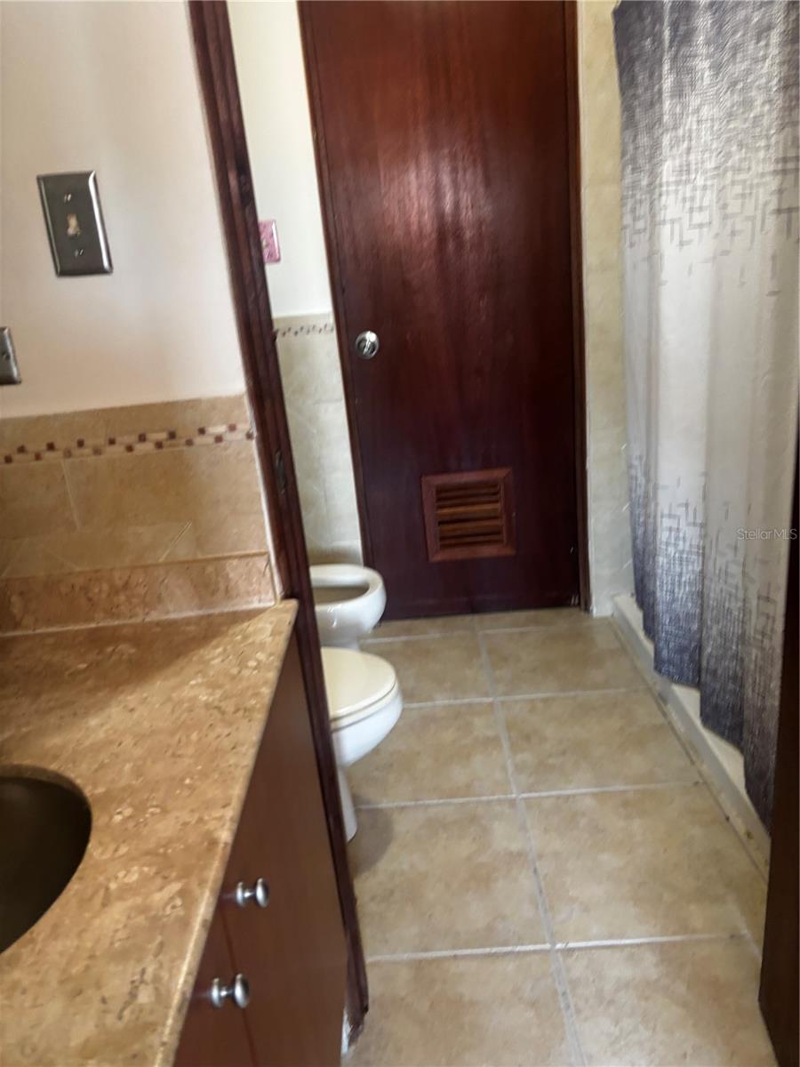 3 hab · 3 baños · HUMACAO — foto 10