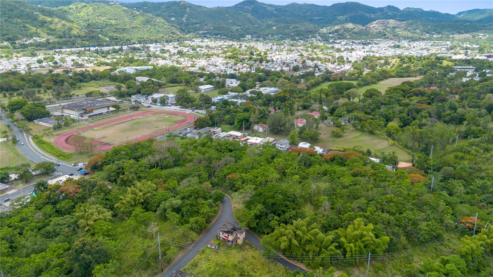 CAYEY — foto 5