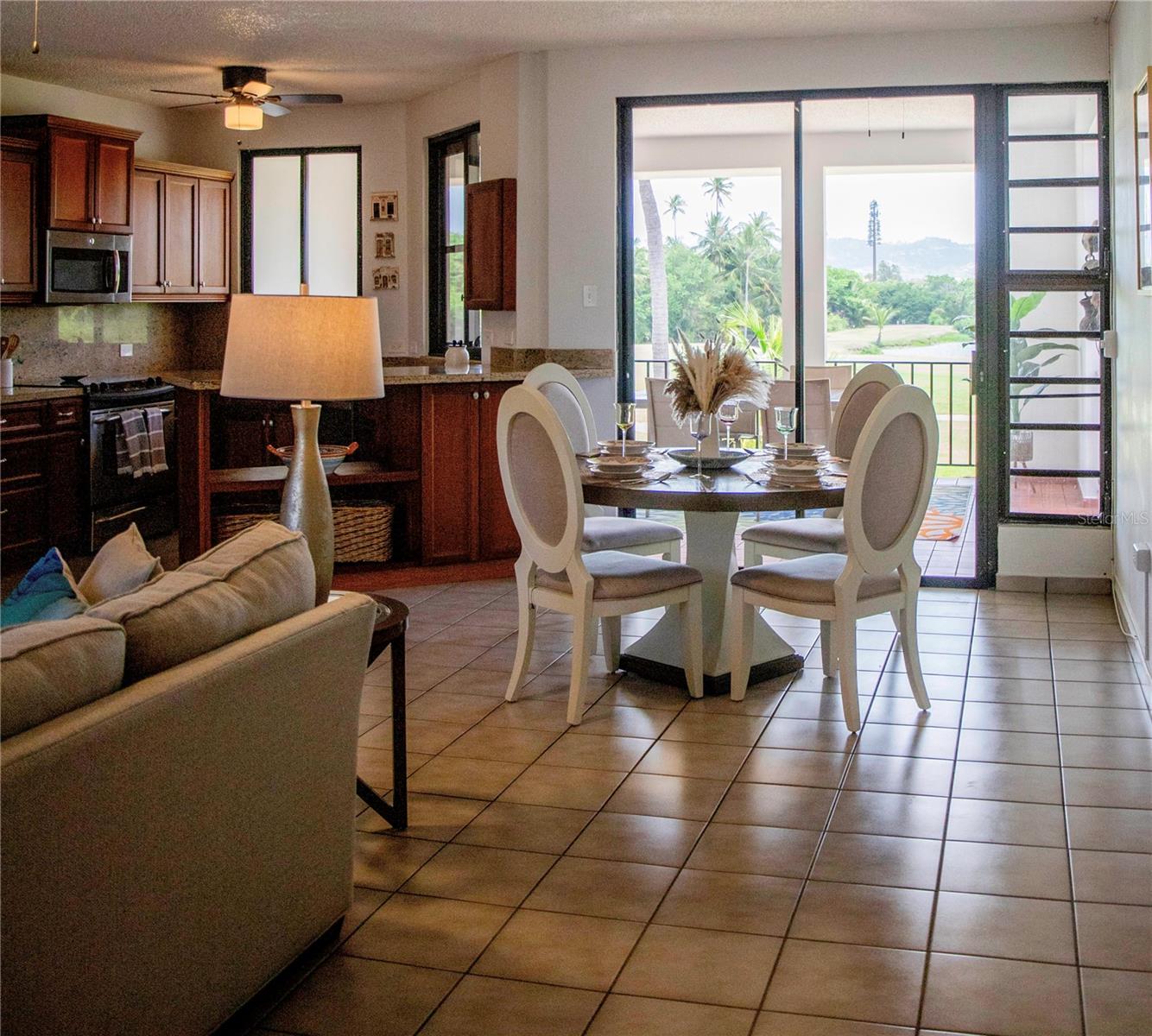 3 hab · 2 baños · HUMACAO — foto 2