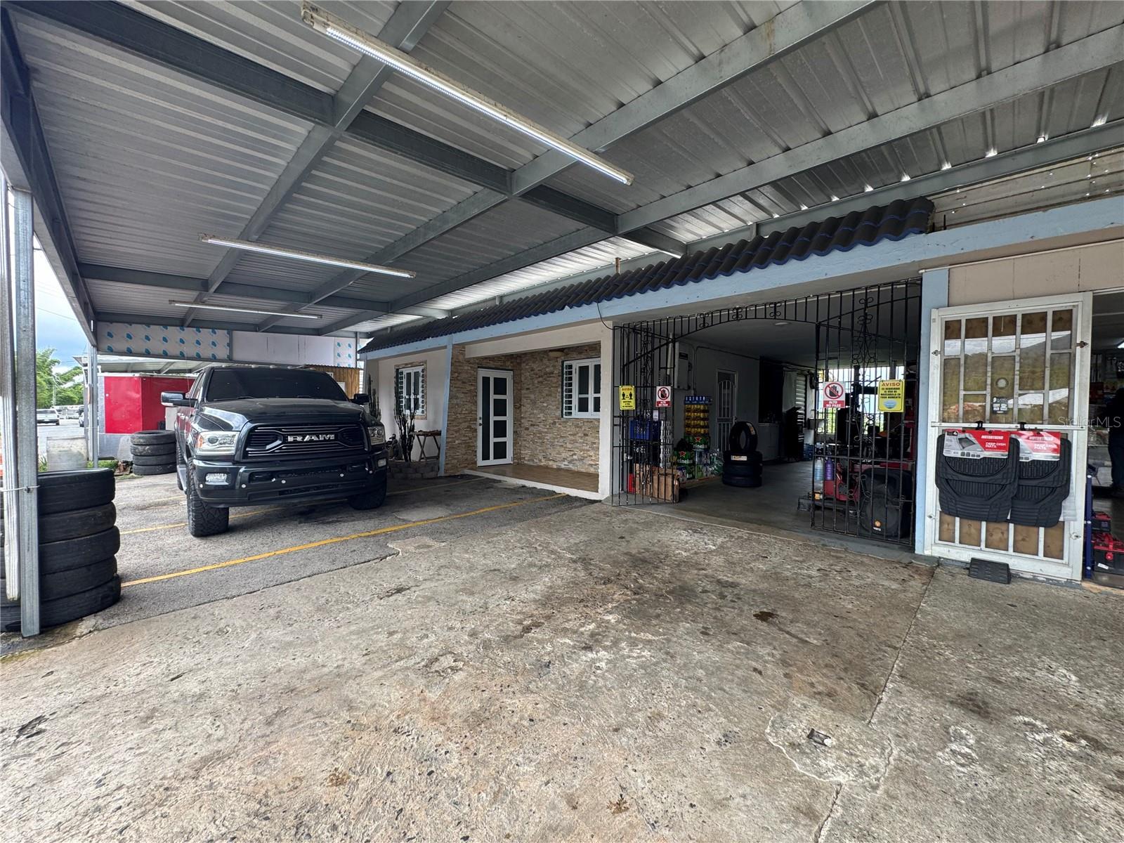 5 hab · 4 baños · UTUADO — foto 4