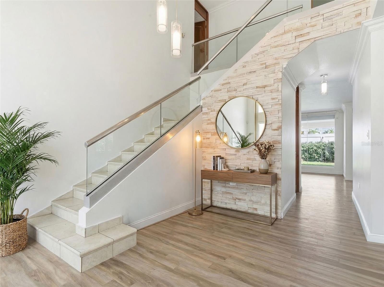 5 hab · 4 baños · DORADO — foto 4