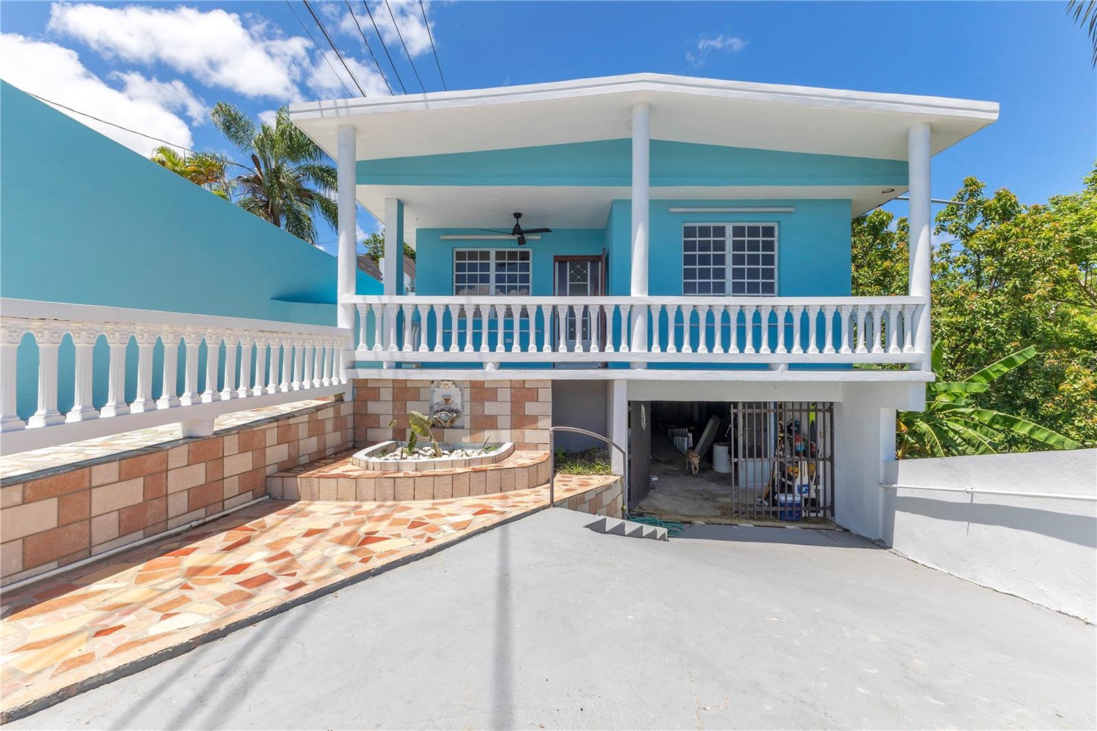 4 hab · 3 baños · RINCON