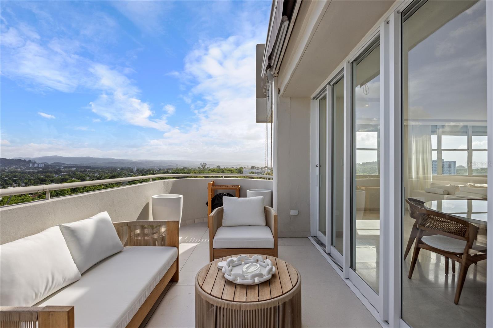 3 hab · 3 baños · GUAYNABO — foto 4