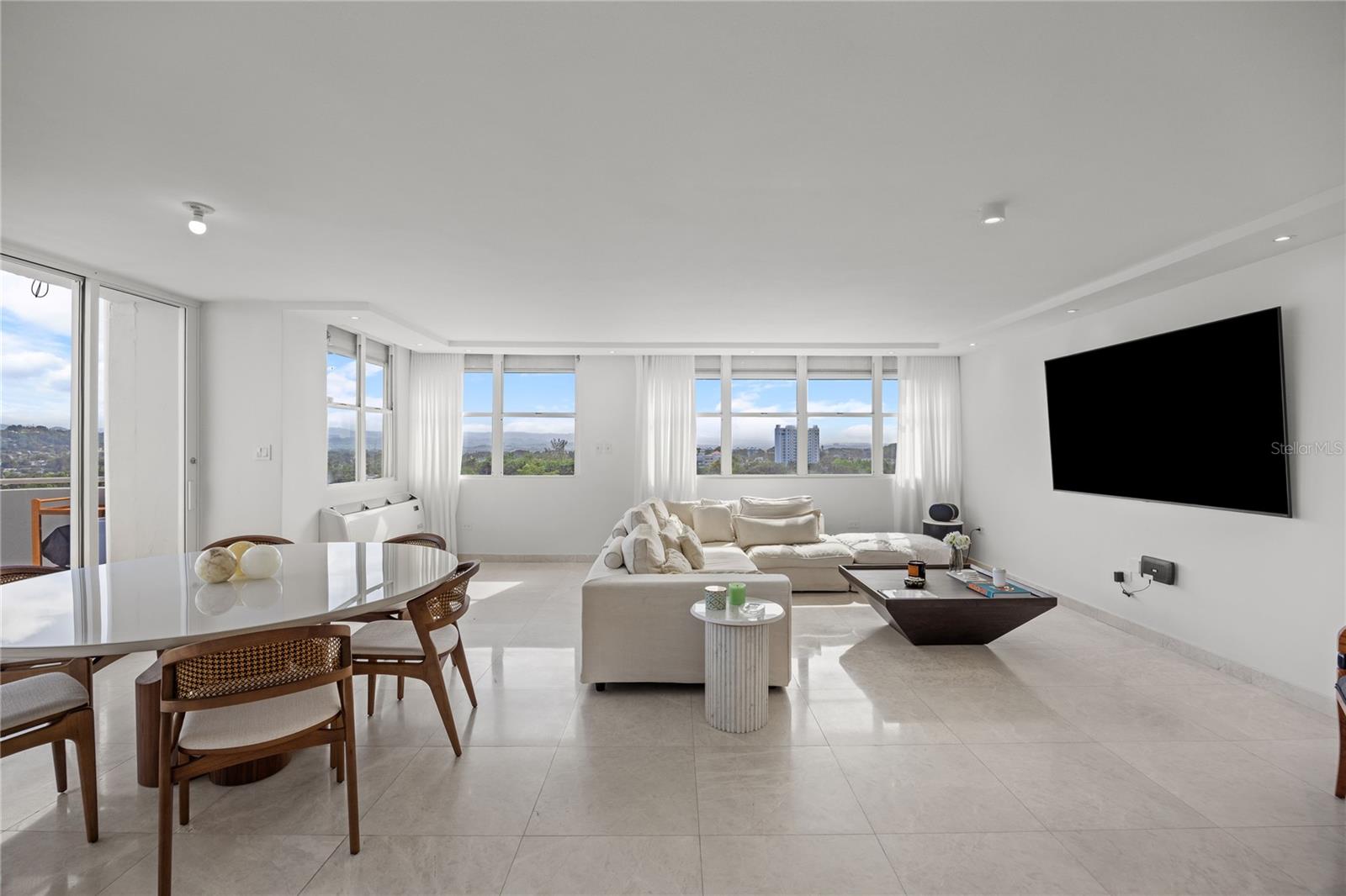 3 hab · 3 baños · GUAYNABO — foto 9