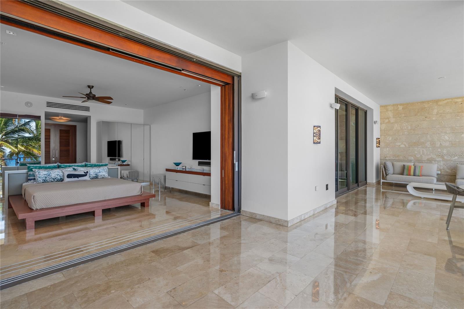 3 hab · 4 baños · DORADO — foto 5