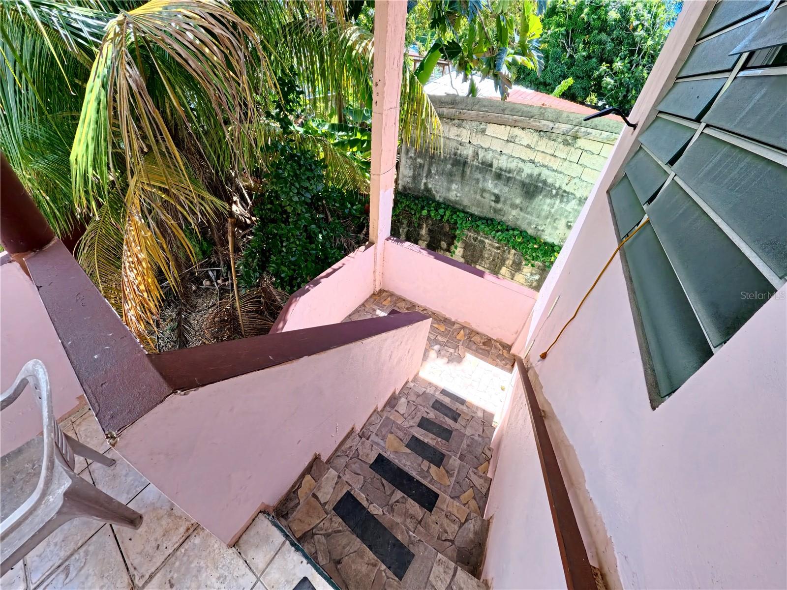 6 hab · 3 baños · DORADO — foto 6