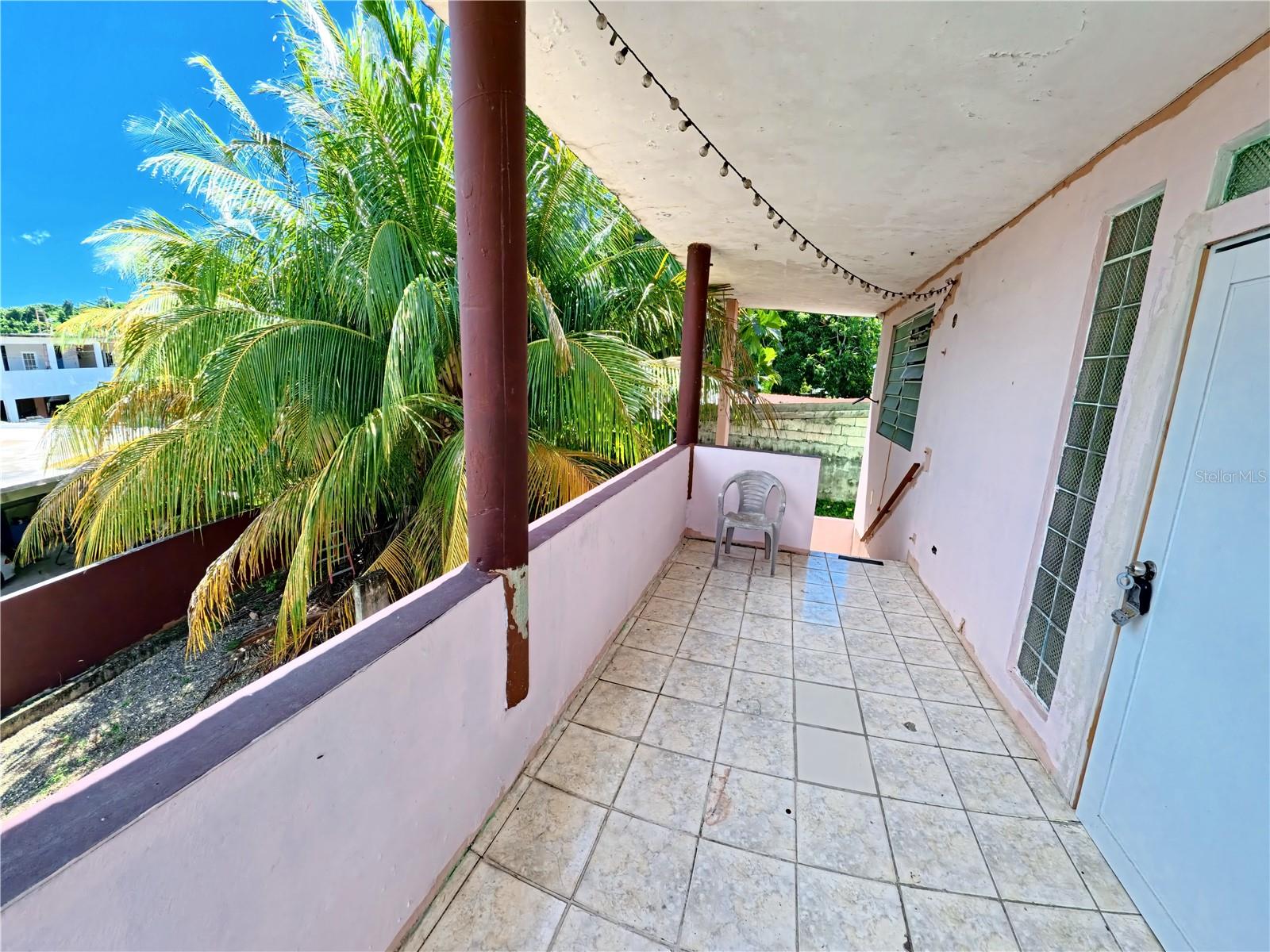 6 hab · 3 baños · DORADO — foto 8
