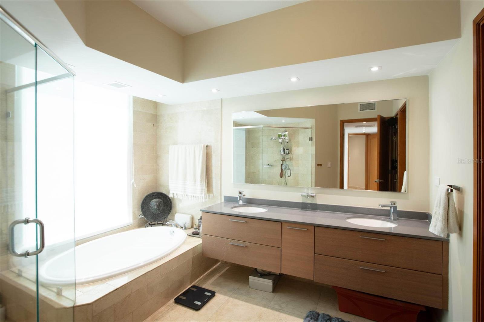4 hab · 3 baños · SAN JUAN — foto 12