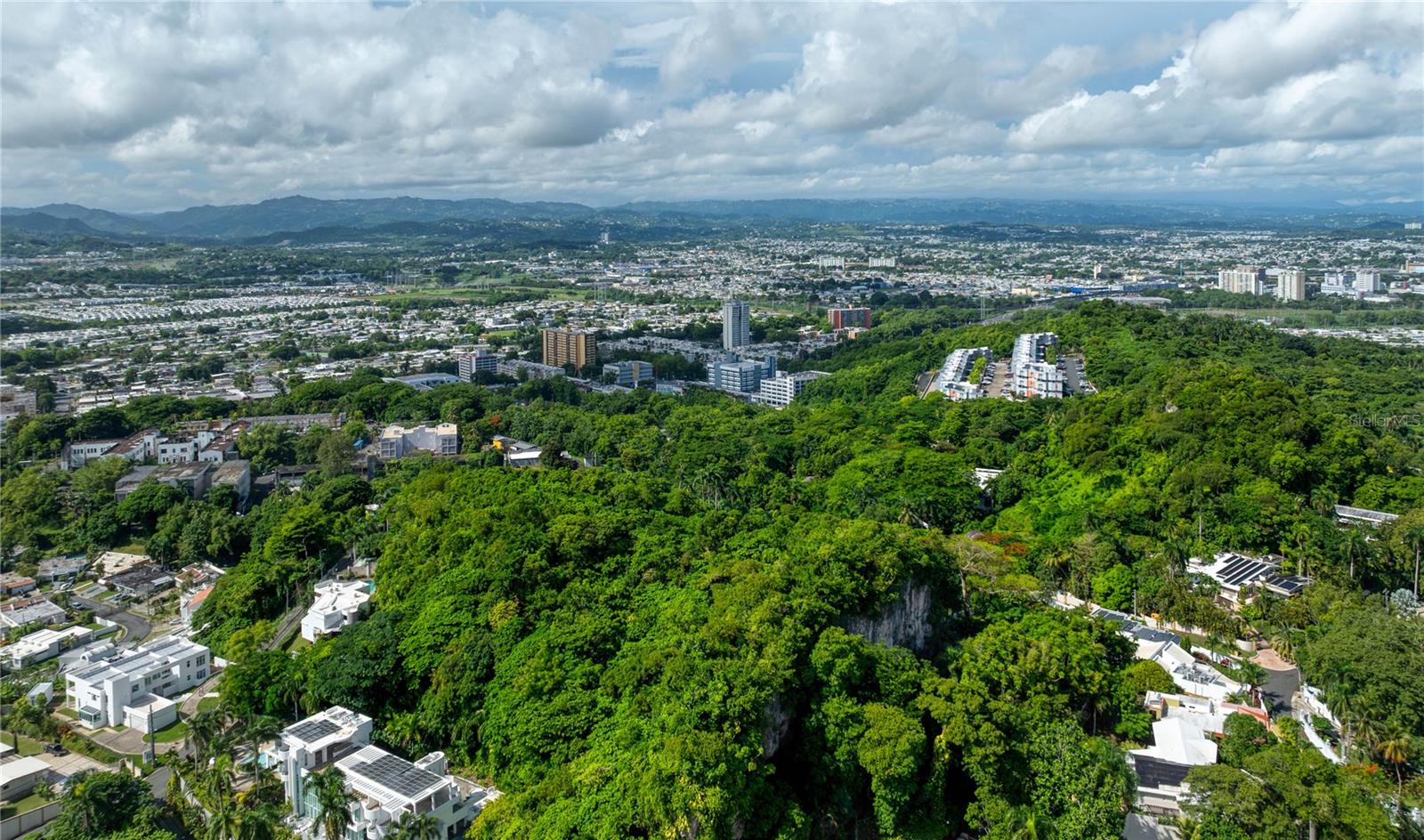 GUAYNABO — foto 9